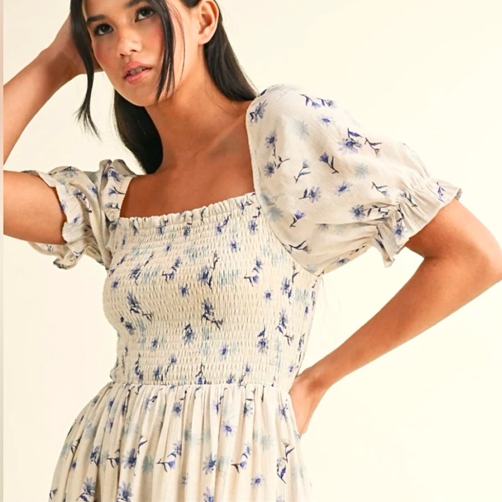 Aritzia Cream Floral Smocked Puff Sleeve Midi Dress